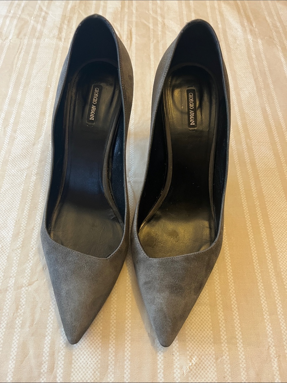 Giorgio Armani Gray Pointed Suede Pumps
